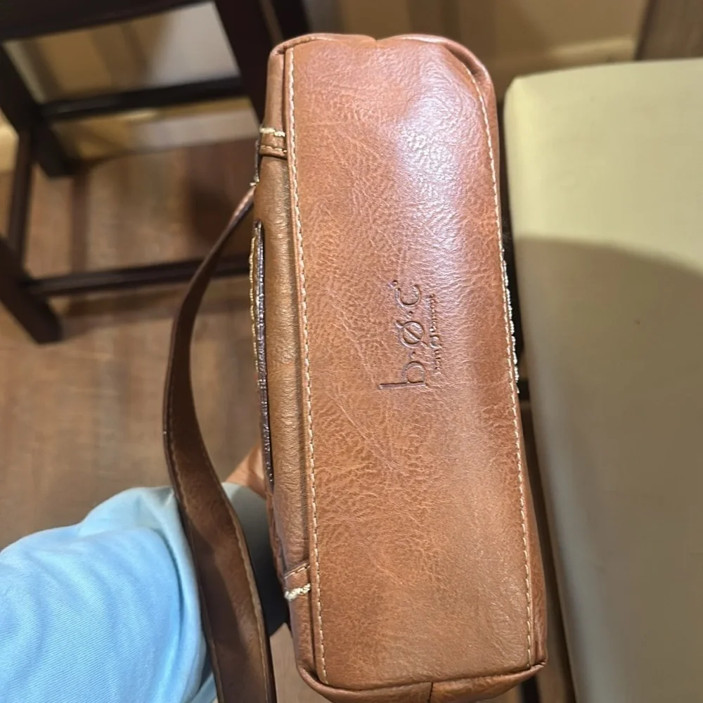 B o c Crossbody bag